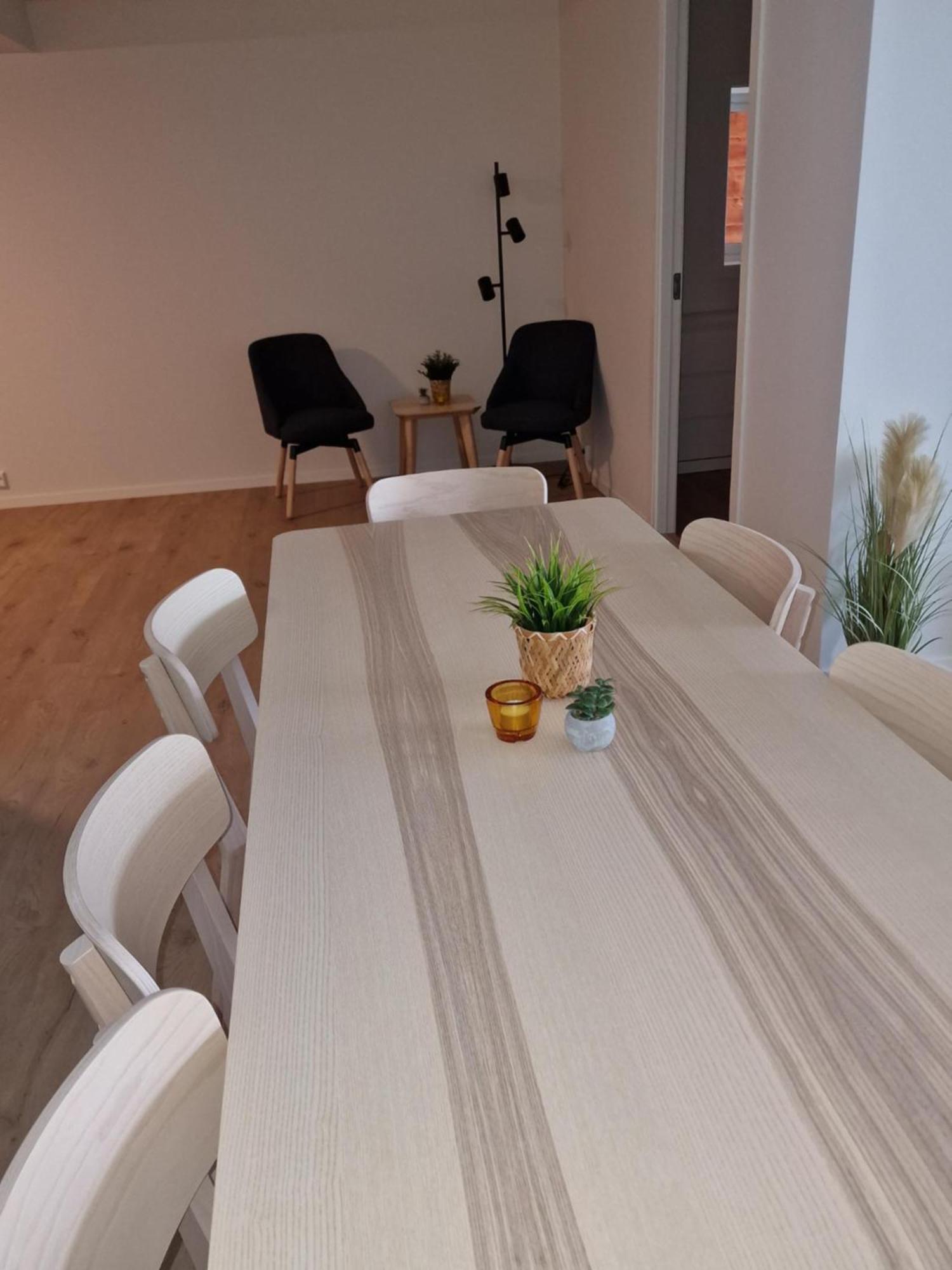 Preikestolen Panorama - Seaside Apartments Jørpeland Екстериор снимка